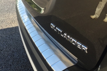     Mitsubishi Outlander III 2015-   