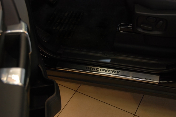   Land Rover Discovery III, IV 
