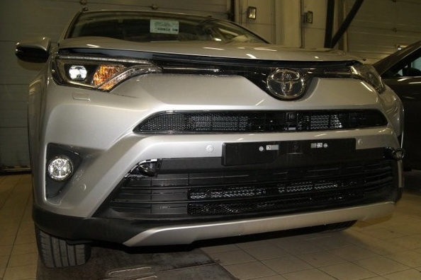   Toyota RAV4 IV 2015-2019    